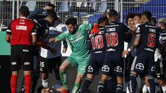 1x1 de la U: Cañete salva a los azules de un ridículo mayor