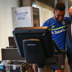 Borja y Campaz, sin técnico: Scolari sale de Gremio