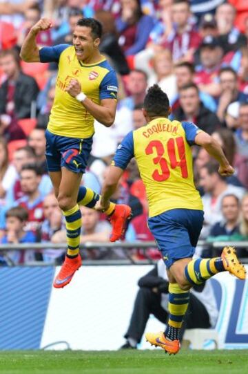 Alexis Sánchez sumó su segundo título en Arsenal.