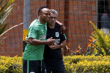 Camilo Zúñiga entrena con Atlético Nacional