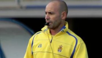 Paco Jémez prohíbe a la plantilla hablar a pie de campo bajo amenaza de multa.