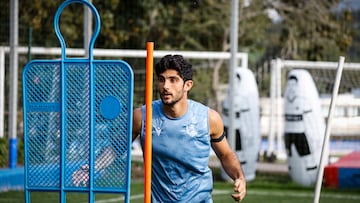 Gonçalo Guedes vivirá este sábado su primer derbi vasco.