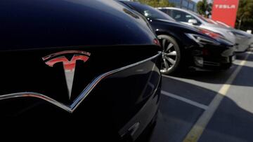 Tesla llama a revisión 11.700 vehículos ¿por qué?