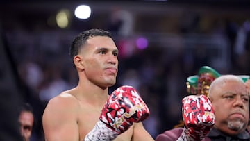 Benavidez vuelve a responderle al Canelo después de su triunfo ante Morrell