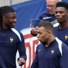 Francia entra en campaña contra Le Pen