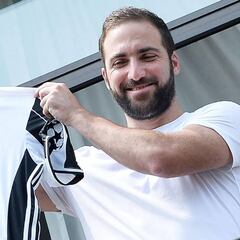 Un restaurante pone las pizzas a un euro si se lesiona Higuaín