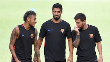 Messi, Suárez y Piqué, claves para que Neymar no se vaya