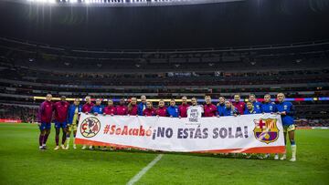 Oficial photo teams during the game America (MEX) vs FC Barcelona (SPA), International Friendly of the BBVA MX Womens League, at the Azteca Stadium, on August 29, 2023.
<br><br>
Foto oficial de Equipos con manta en apoyo a Jennifer Hermoso durante el partido America (MEX) vs FC Barcelona (SPA), Amistoso Internacional de la Liga BBVA MX Femenil, en el Estadio Azteca, el 29 de Agosto de 2023.