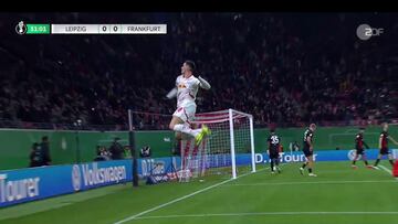 Por algo le llegaron a tildar del ‘9′ más prometedor de Europa: golazo digno del mismísimo Ronaldo Nazario