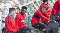 De Albertini a Thomas. De importar pivotes a producirlos