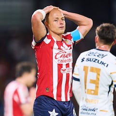 Chicharito vuelve a causar polémica con mensajes sobre género