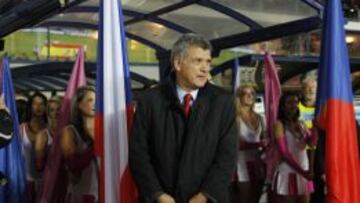 LE TOCA EXPLICARSE. Ángel María Villar se reunirá en breve con las territoriales.