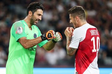 Buffon conquistó su primer título como jugador del PSG. Imposible no sonreír ante tal logro