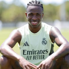Vinicius: “Ya había hablado con Xabi... Estoy muy contento”