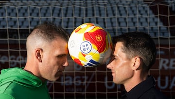 ALFREDO ORTUÑO, jugador FC Cartagena y JUANTO ORTUÑO, jugador del Real Murcia, Estadio Nueva Condomina Enrique Roca, Murcia, Region de Murcia, 20 Febrero 2026.