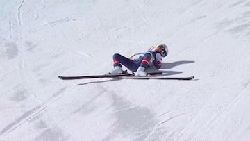 Milano Cortina 2026 Olympics - Alpine Skiing - Women's Downhill - Tofane Alpine Skiing Centre, Belluno, Italy - February 08, 2026. In this screen grab taken from a video shows Lindsey Vonn of United States crashing during the Women's Downhill. REUTERS/IOC/OBS