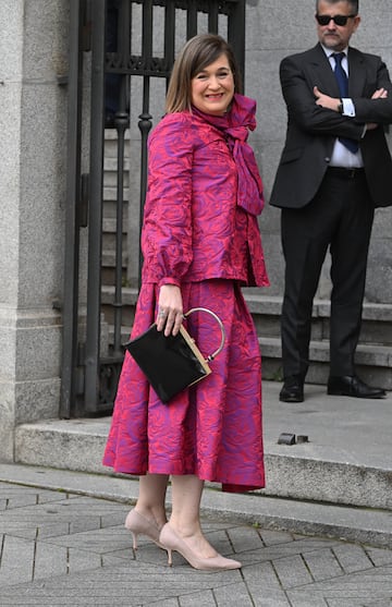 Marta Rivera de la Cruz. La concejala del Ayuntamiento de Madrid llega a la parroquia del Sagrado Corazón y San Francisco de Borja para asistir al enlace matrimonial entre José Luis Martínez-Almeida y Teresa Urquijo Moreno.