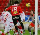 El Mallorca remontó en la segunda parte el gol del Rayo