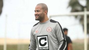 Junior va por Alberto Rodríguez, defensa de la Selección Perú
