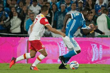 Partido de ida de la Final Liga Águila 2017-II en el estadio El Campín. Millonarios ganó 1-0 a Santa Fe.