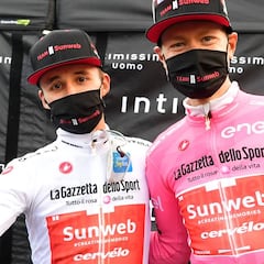 El Stelvio tumba a Almeida y hace sufrir a Kelderman