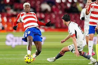 Aprobados y suspensos del Granada: Astralaga salva un triste punto