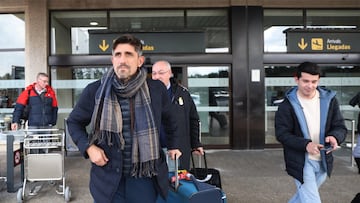 26/03/25 REAL OVIEDO
AEROPUERTO DE ASTURIAS VIAJE LLEGADA DE PAUNOVIC NUEVO ENTRENADOR DEL REAL OVIEDO