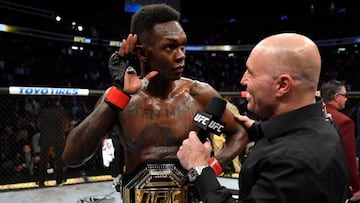 Israel Adesanya tras el UFC 248.