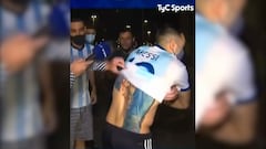 Messi provoca locura allá donde va: vean el espectacular tatuaje de este hincha brasileño