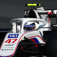 Mick Schumacher retains Haas seat for 2022 F1 season