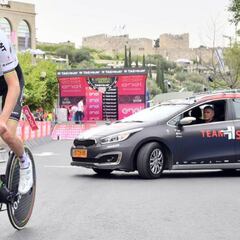 Resumen del Giro de Italia 2018, etapa 1: Dumoulin triunfa en Jerusalén y es el primer líder