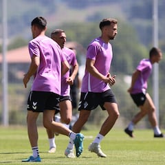 Areitio: Bautista ausente mientras Mada y Alkain siguen al margen