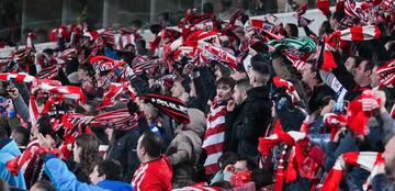 La afición rojiblanca, en El Sardinero