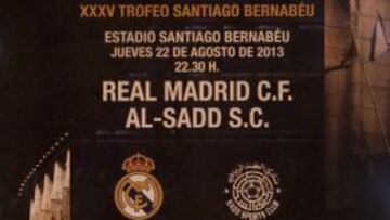 Cartel anunciando el Real Madrid - Al Sadd de hoy que servir&aacute; de homenaje a Ra&uacute;l.
