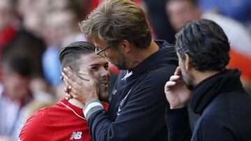 Alberto Moreno con Klopp.