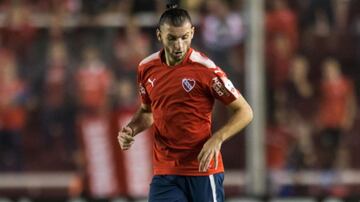 Pachuca buscaría reforzar su zona defensiva con este zaguero que en alguna oportunidad dejó "plantado" a Pumas cuando parecía inminente su llegada al futbol mexicano.