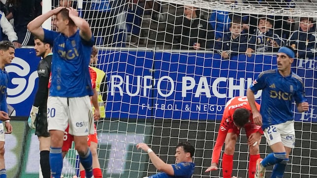 Fede Viñas o un relevo: Carrión decide el flanco derecho