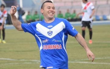 La temporada pasada jugó con el Atlántico Fútbol Club de República Dominicana.