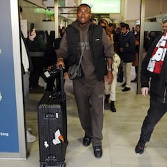 Martín Hongla, el quinto fichaje, ya está en Granada: “Vuelvo a casa”