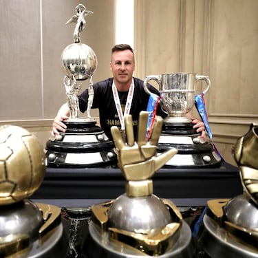 Sesi, el entrenador cántabro que levanta títulos en el continente asiático