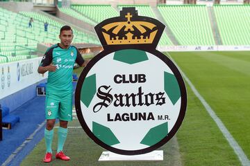 Llega a Santos procedente de Necaxa