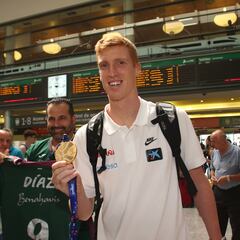 Málaga agasaja a sus campeones de Europa