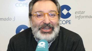 P¨¦rez de Rozas se queda dormido en directo en Tiempo de Juego