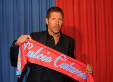 En enero de 2011, tomó el cargo de director técnico del Catania Calcio, club que se encontraba en la Serie A de Italia. Después de media temporada en el Catania, Simeone logró salvar al equipo del descenso realizando, además, la mejor campaña del equipo en la Serie A terminando decimotercero.