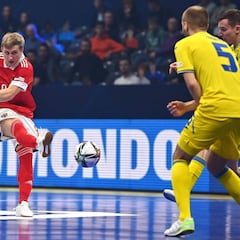 La UEFA investiga supuestos "incidentes" en el Rusia - Ucrania