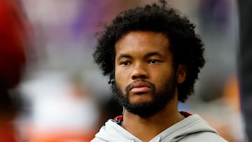 MINNEAPOLIS, MINNESOTA - AUGUST 26: Kyler Murray #1 of the Arizona Cardinals looks on prior to the start of a preseason game against the Minnesota Vikings at U.S. Bank Stadium on August 26, 2023 in Minneapolis, Minnesota.   David Berding/Getty Images/AFP (Photo by David Berding / GETTY IMAGES NORTH AMERICA / Getty Images via AFP)