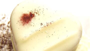 White chocolate cake heart