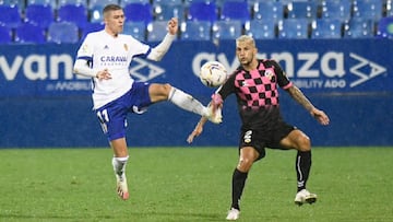 El Zaragoza tampoco puede con el colista.