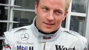 <b> A FERRARI. </b> Según un diario suizo, el fichaje de Raikkonen por Ferrari ya estaría cerrado.