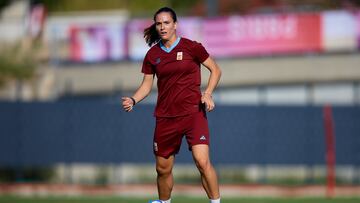 Laia Codina, durante el último entrenamiento de la Selección española antes de la semifinal de los Juegos 2024 ante Brasil en Marsella.